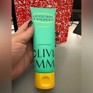 OLIVIA UNMA - Glass Skin Tanghulu Cleansing Foam